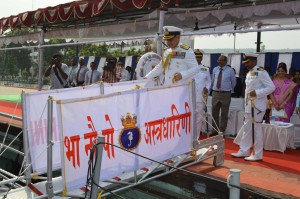 Vice_Admiral_Satish_Soni__Flag_Officer_Commanding_Eastern_Naval_Command_arriving_onboard_INS_Astradharini