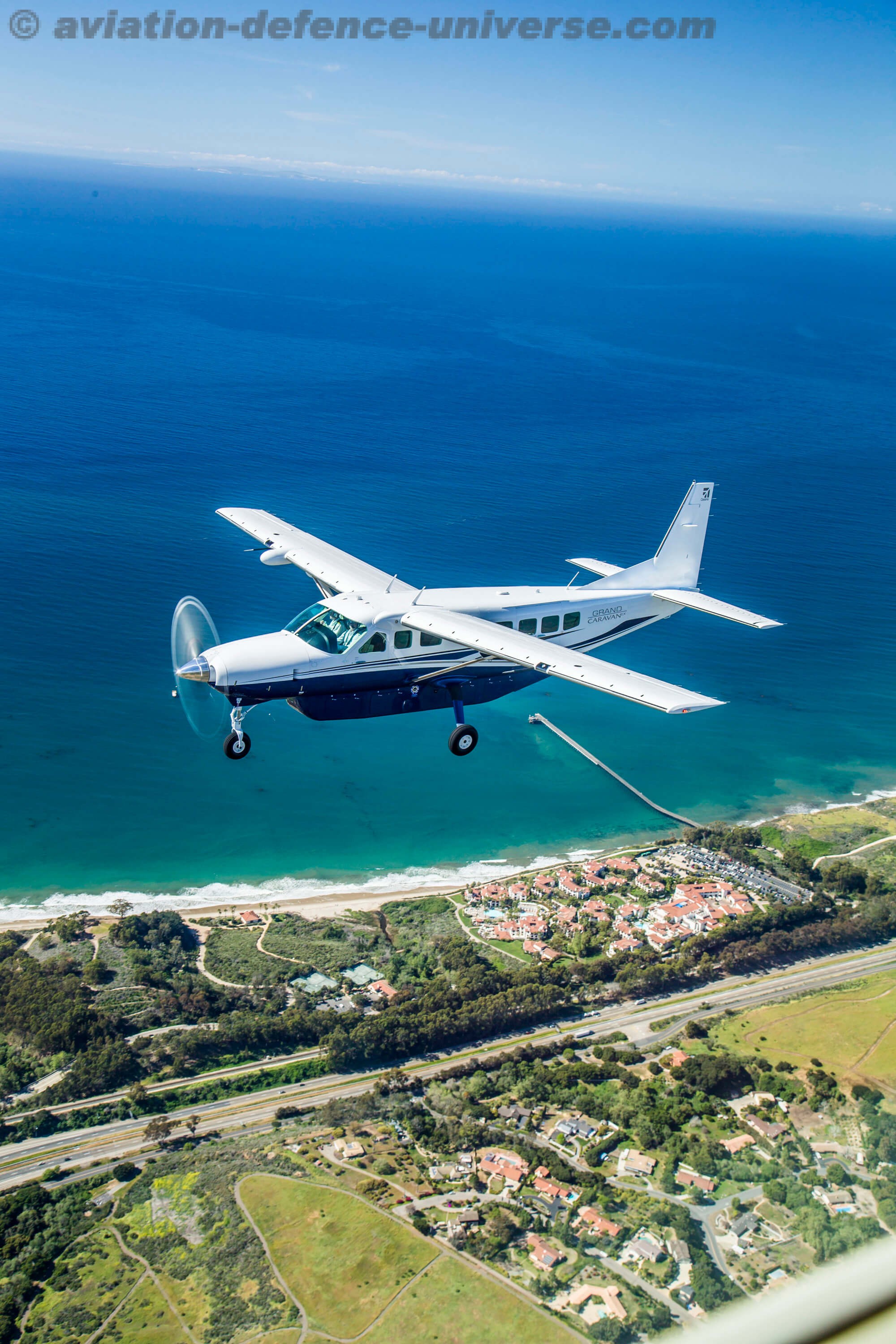 Textron Aviation begins delivery of 10 Cessna Grand Caravan EX ...