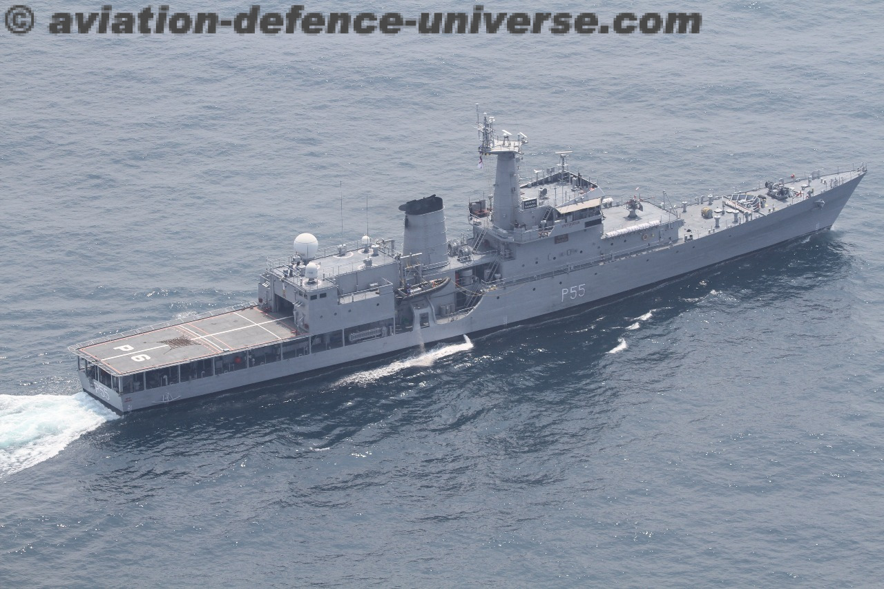 Indian Navy's Ins Sharda Gets On-the-spot Unit Citation For Anti-piracy 