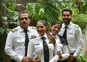 From a Glider Pilot to Dreamliner’s Captain : Nivedita Bhasin’s Inspirational Journey